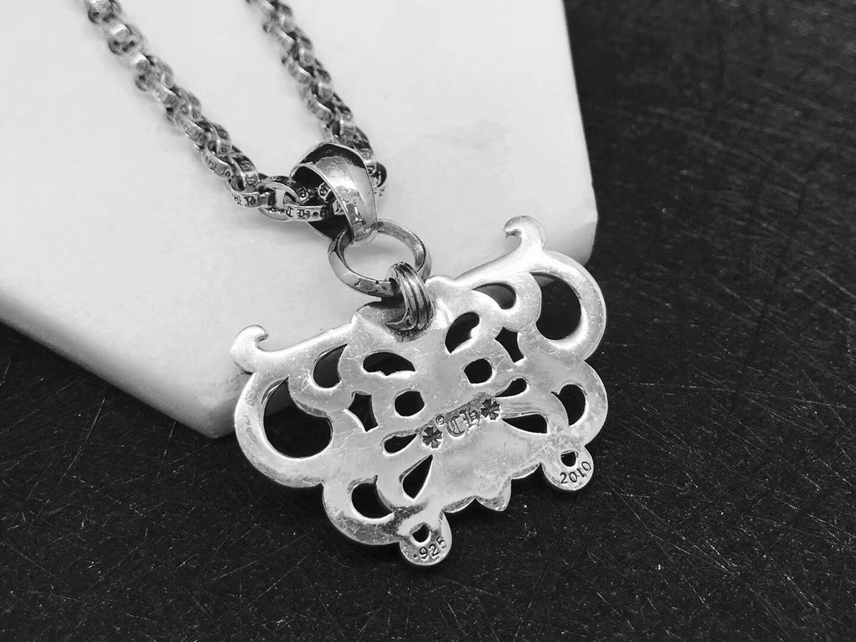 Martin Graham pendant necklace in polished metal-tone – detail view