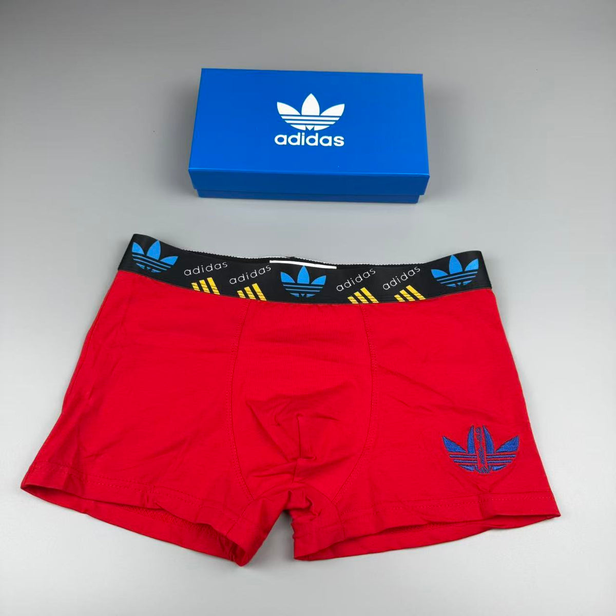 Adidas 86% Nylon & 14% stretch fibre Seamless-Cut Men's Boxer Briefs - 3-Piece Box