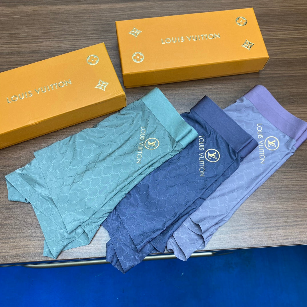 Louis Vuitton Small Circular And Monogram-Style Motifs Men's Boxer Briefs - 3-Piece Box