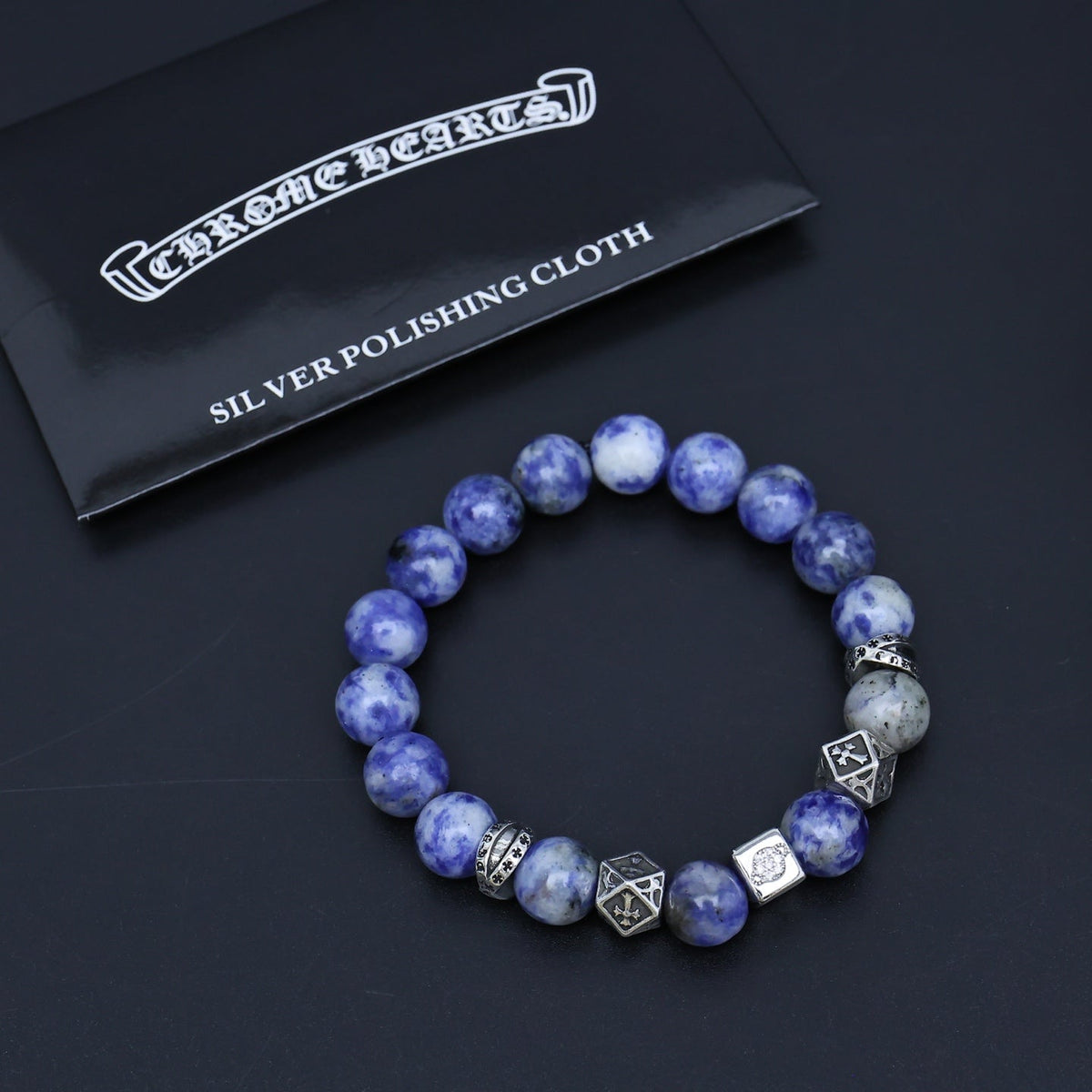 Martin Graham beaded bracelet in polished metal-tone – detail view