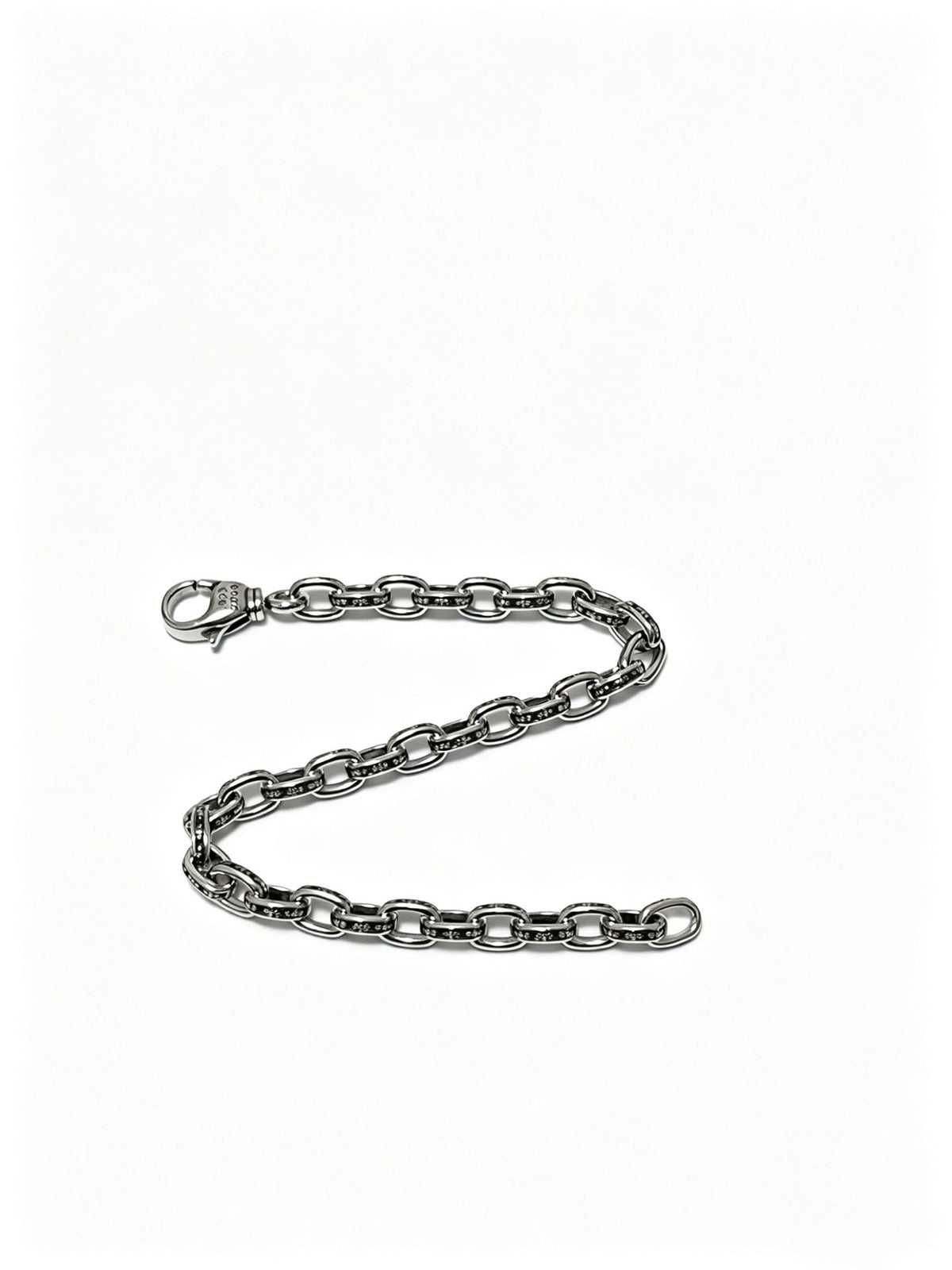 Martin Graham bracelet in polished metal-tone – detail view