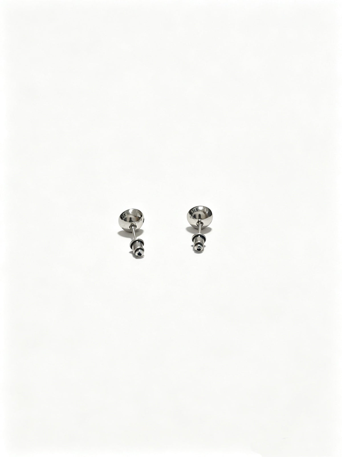 Martin Graham earrings in polished metal-tone – detail view