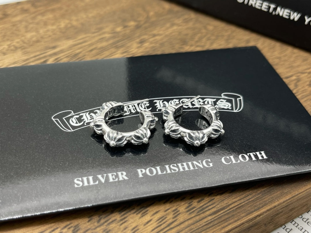 Martin Graham earrings in polished metal-tone – detail view