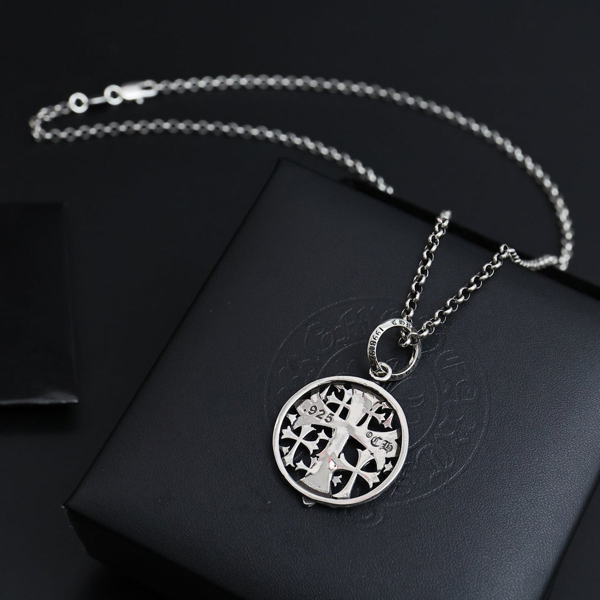 Martin Graham pendant necklace in polished metal-tone – detail view