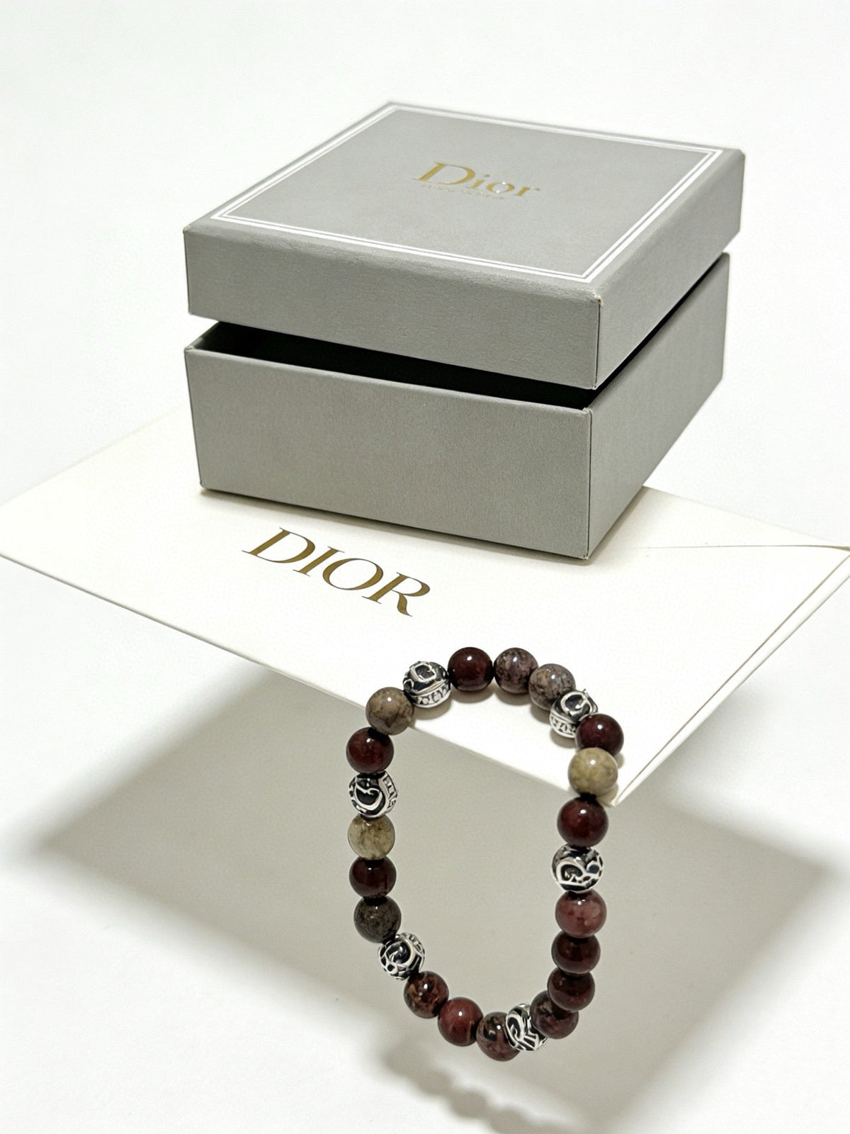 Martin Graham bracelet in polished metal-tone – detail view