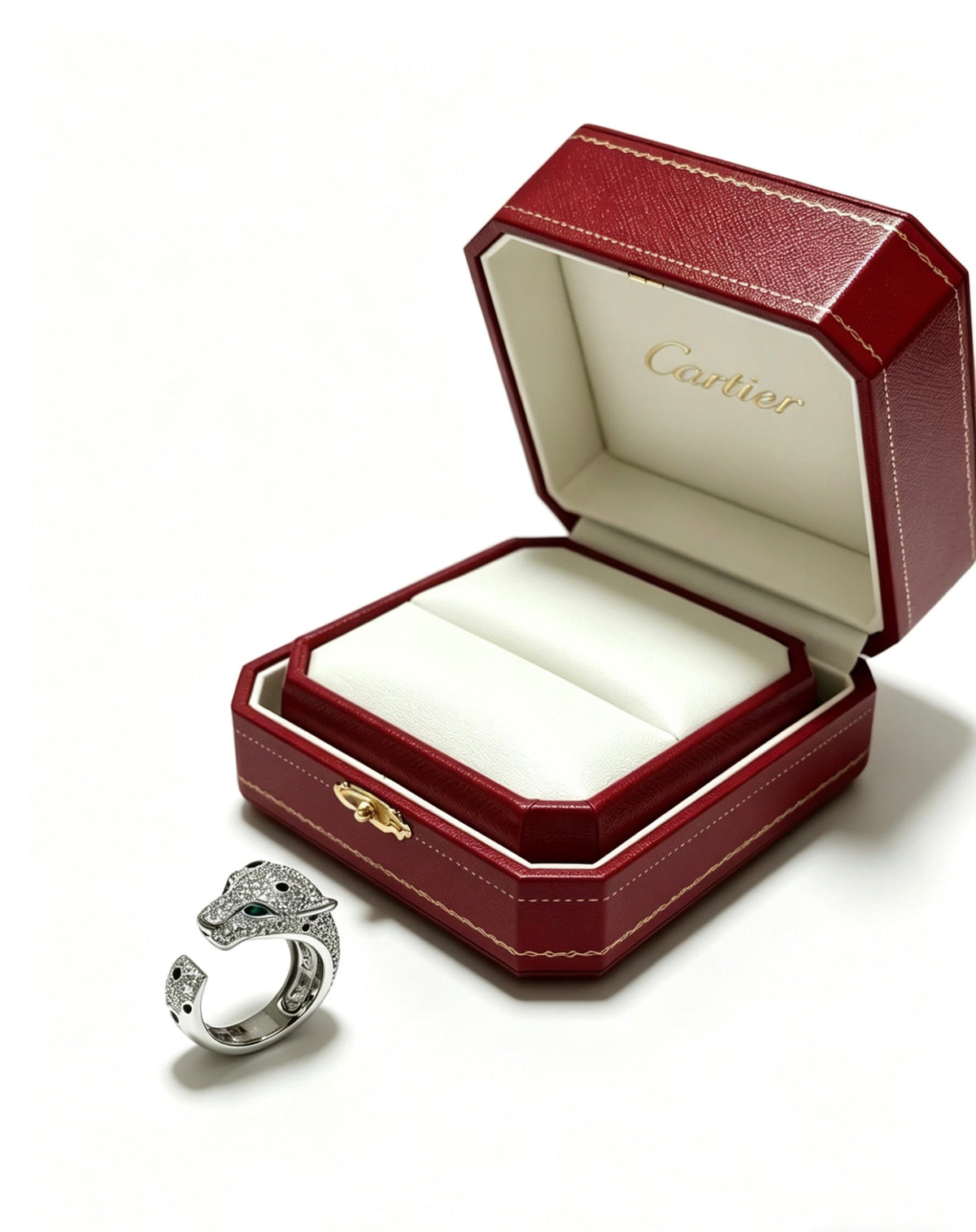 Martin Graham ring in polished metal-tone – side detail