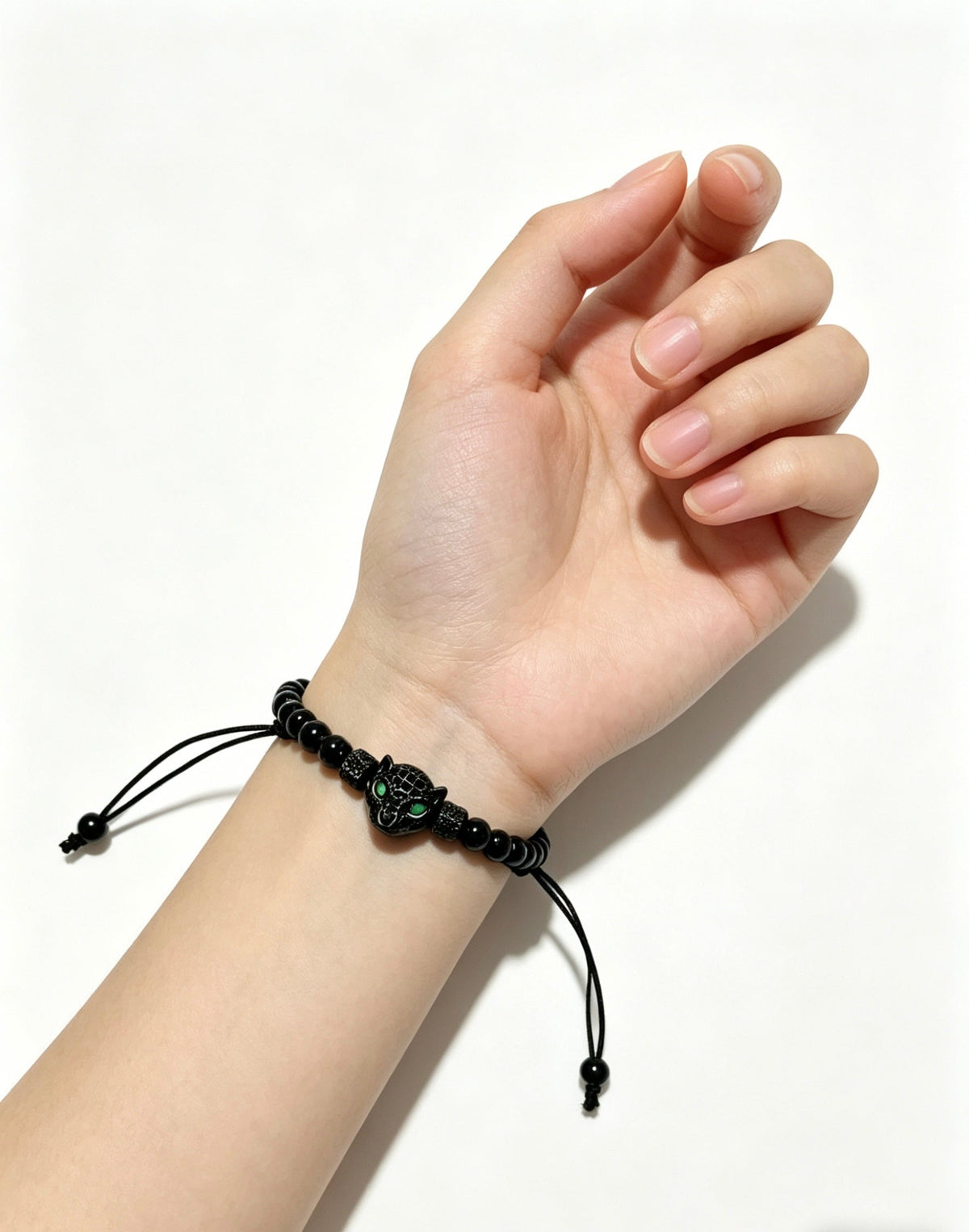Martin Graham bracelet in polished metal-tone – side detail