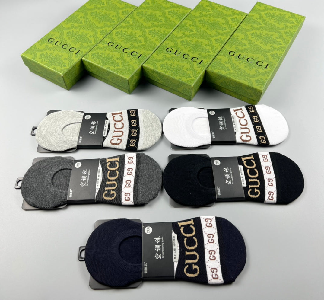 Gucci Cotton Visible Logo, Stripe Or Motif Details No-Show Socks - 5-Pair Set