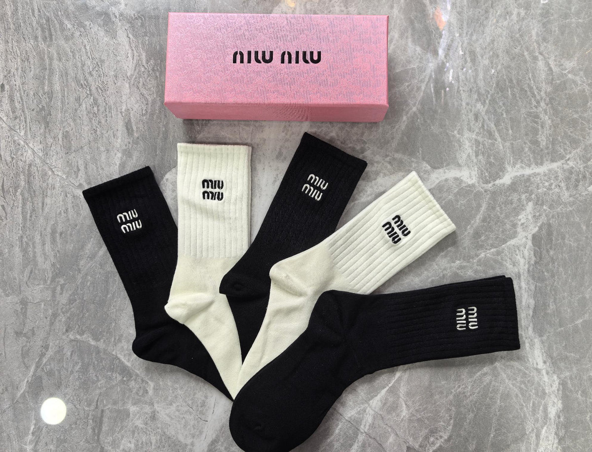 Miu Miu Cotton Simple Wordmark Crew Socks - 5-Pair Set