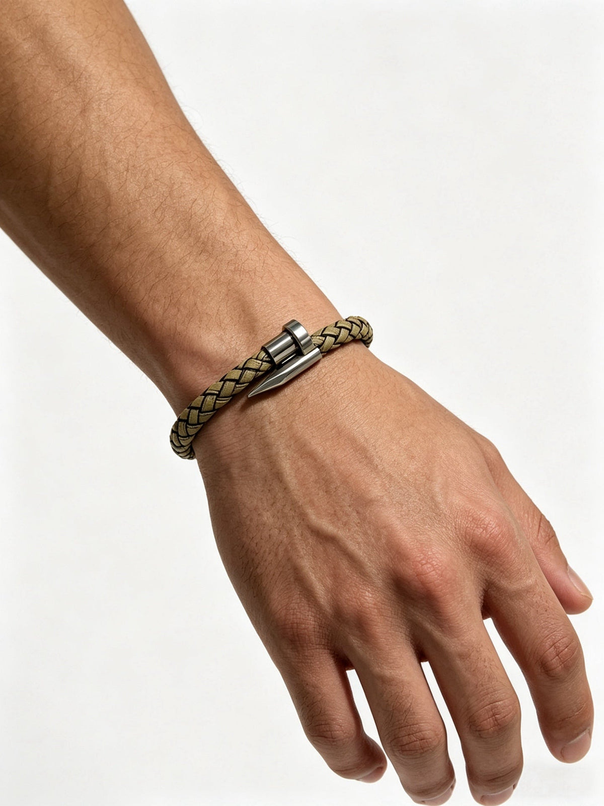Martin Graham bracelet in polished metal-tone – side detail