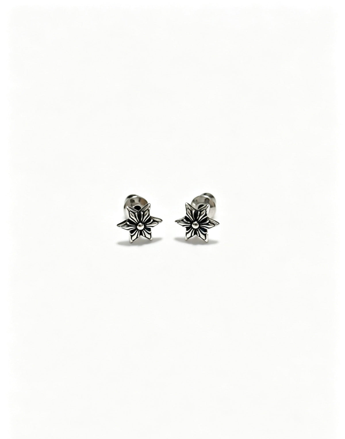 Martin Graham earrings in polished metal-tone – side detail
