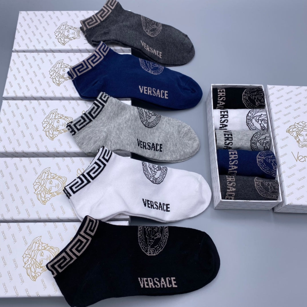 Versace Greek-Key And Letter Graphics Ankle Socks - 5-Pair Set