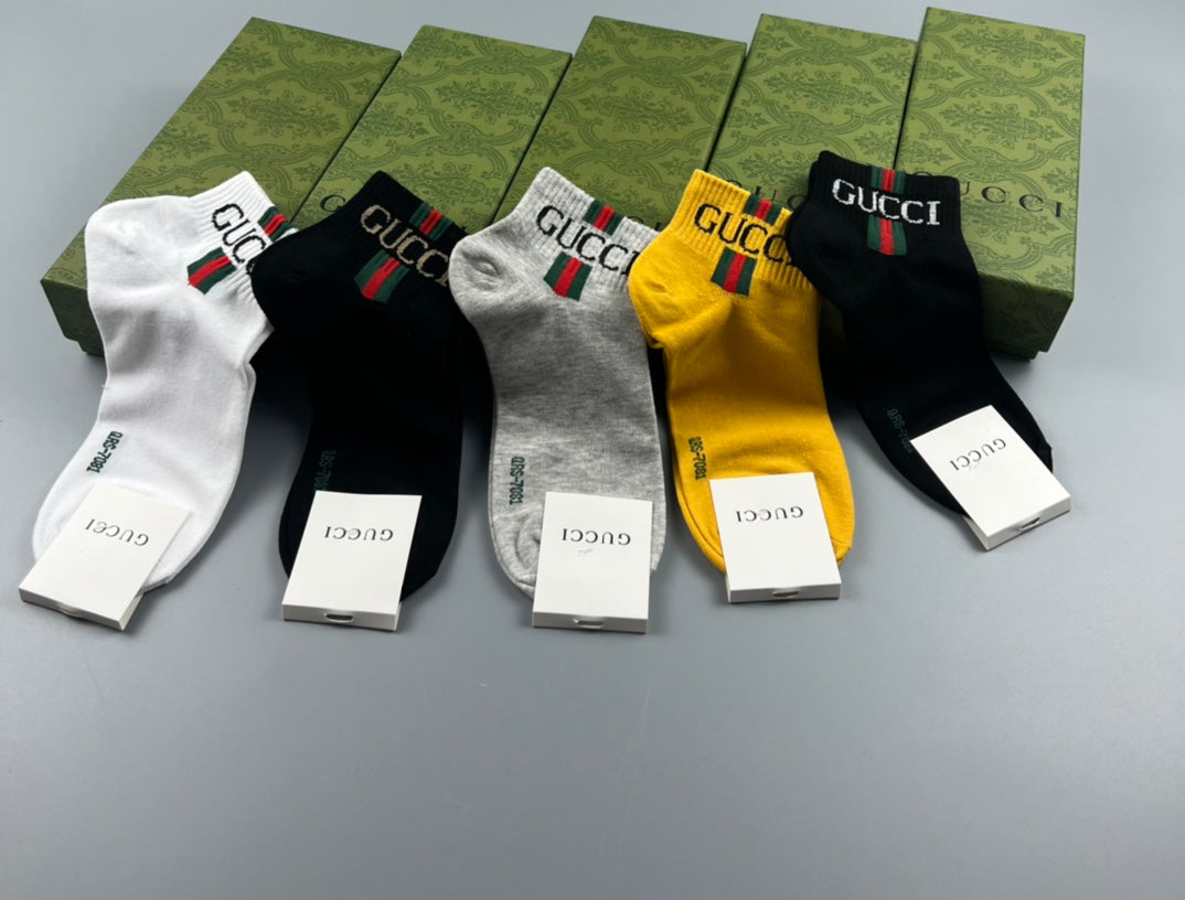 Gucci Color-Pop Logo Crew Socks - Box of 5 Pairs