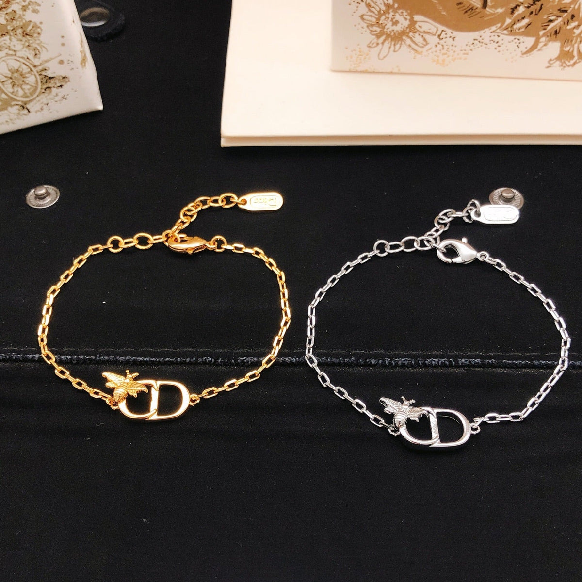 Martin Graham bracelet in polished metal-tone – side detail