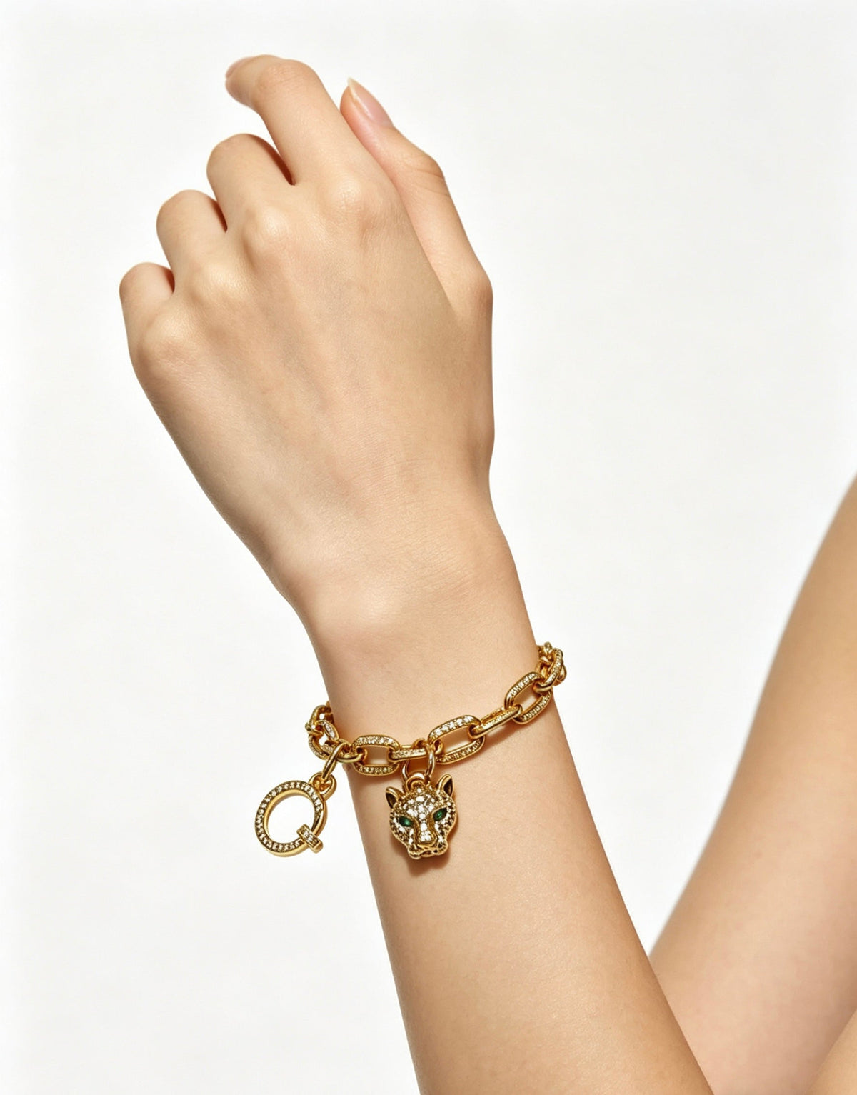 Martin Graham bracelet in polished metal-tone – side detail