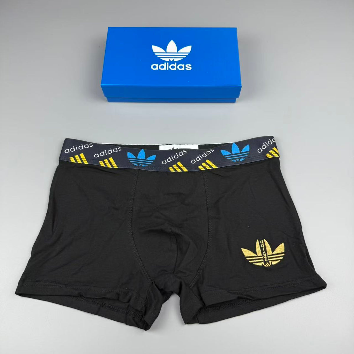 Adidas 86% Nylon & 14% stretch fibre Seamless-Cut Men's Boxer Briefs - 3-Piece Box