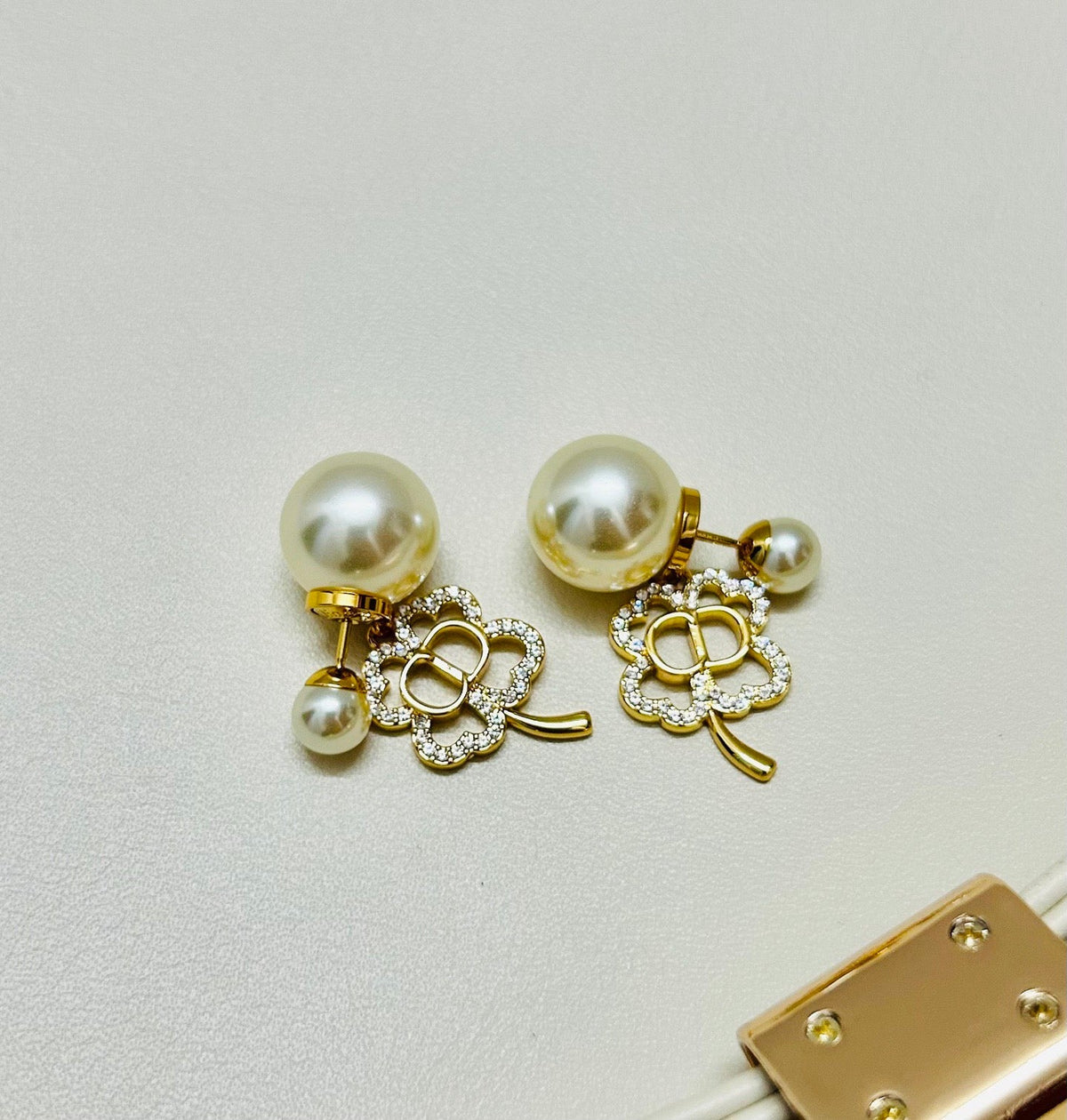 Martin Graham earrings in polished metal-tone – side detail