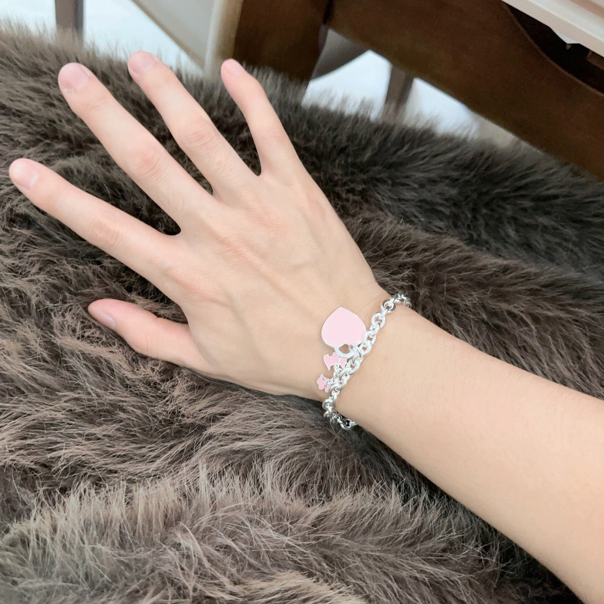 Martin Graham bracelet in polished metal-tone – side detail