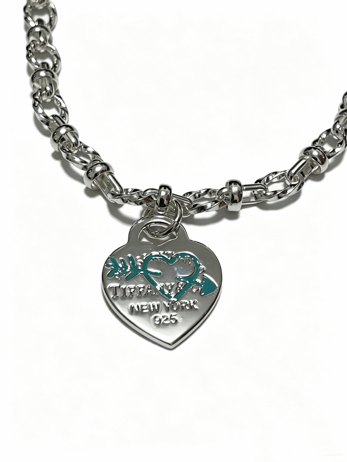 Martin Graham bracelet in polished metal-tone – side detail