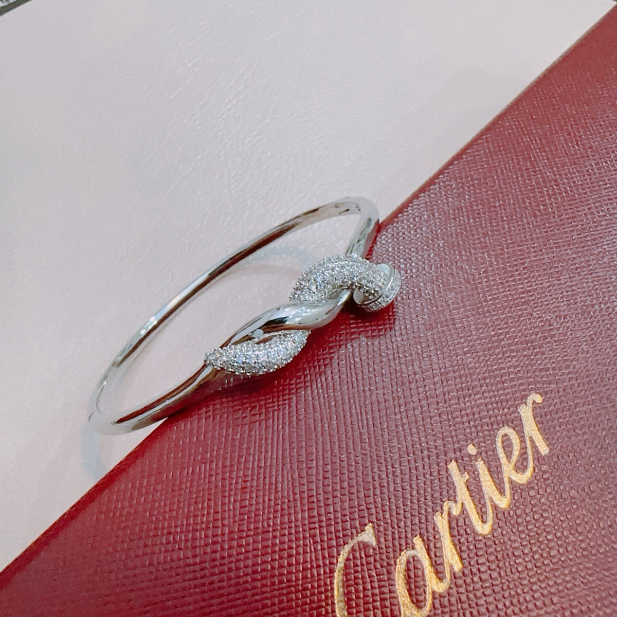 Martin Graham bracelet in polished metal-tone – side detail