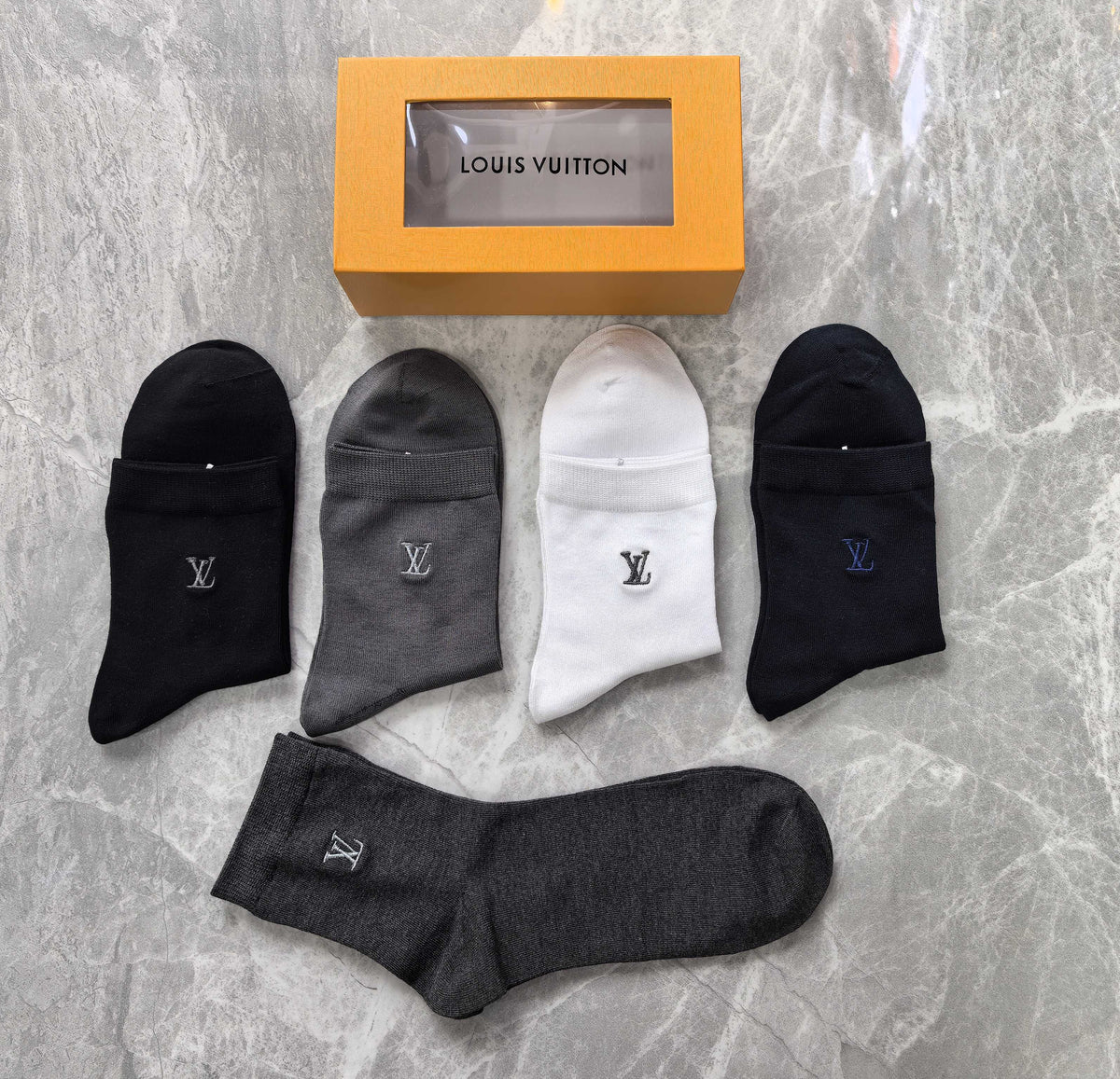 Louis Vuitton Modal Contrast Initial Crew Socks - 5-Pair Set