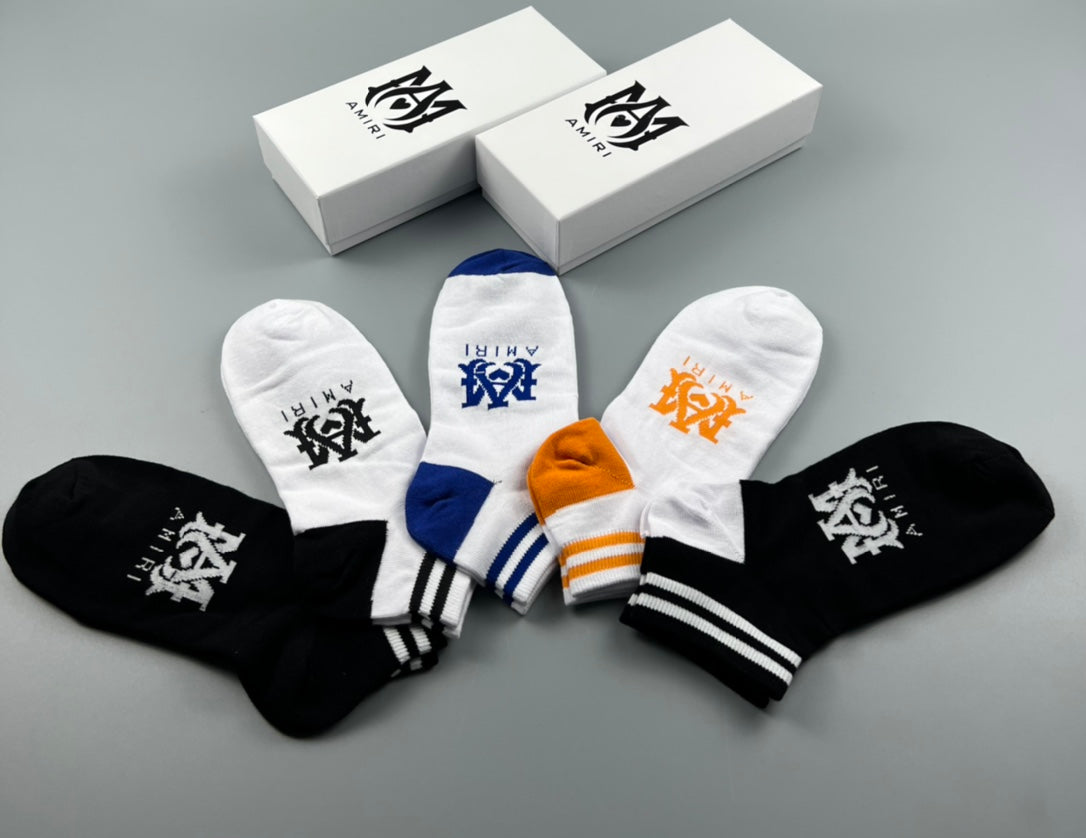 Fendi Sunburst-Style Emblem Graphics Ankle Socks - 5-Pair Set