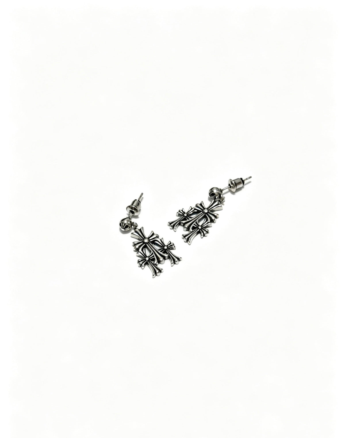 Martin Graham earrings in polished metal-tone – side detail