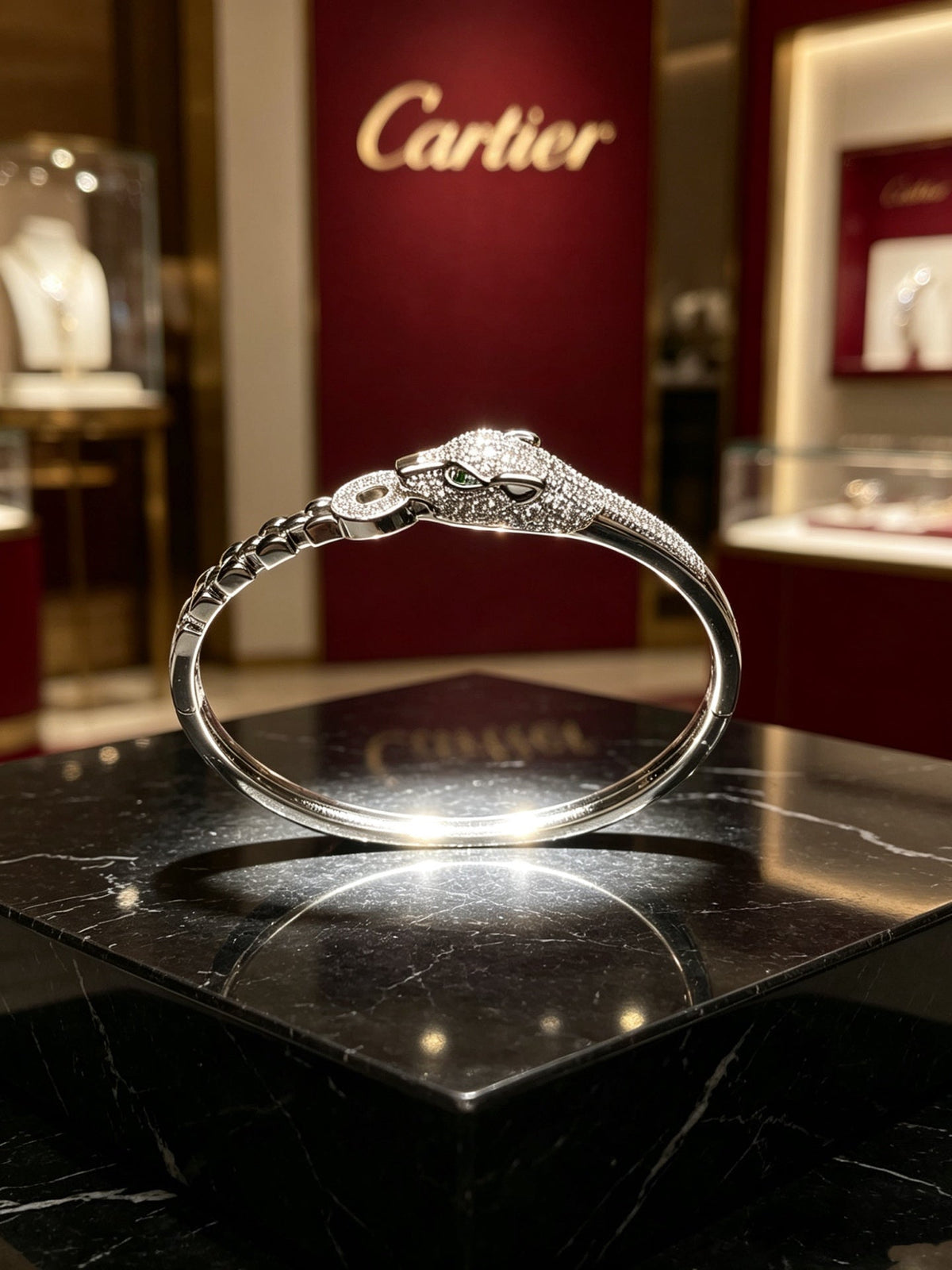 Martin Graham bracelet in polished metal-tone – side detail