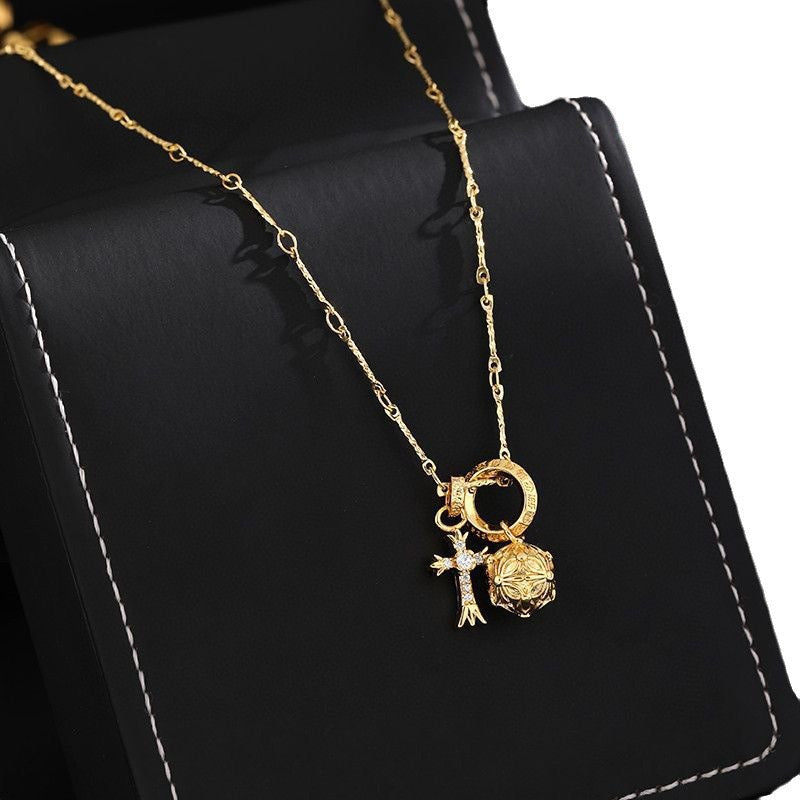 Martin Graham pendant necklace in polished metal-tone – side detail