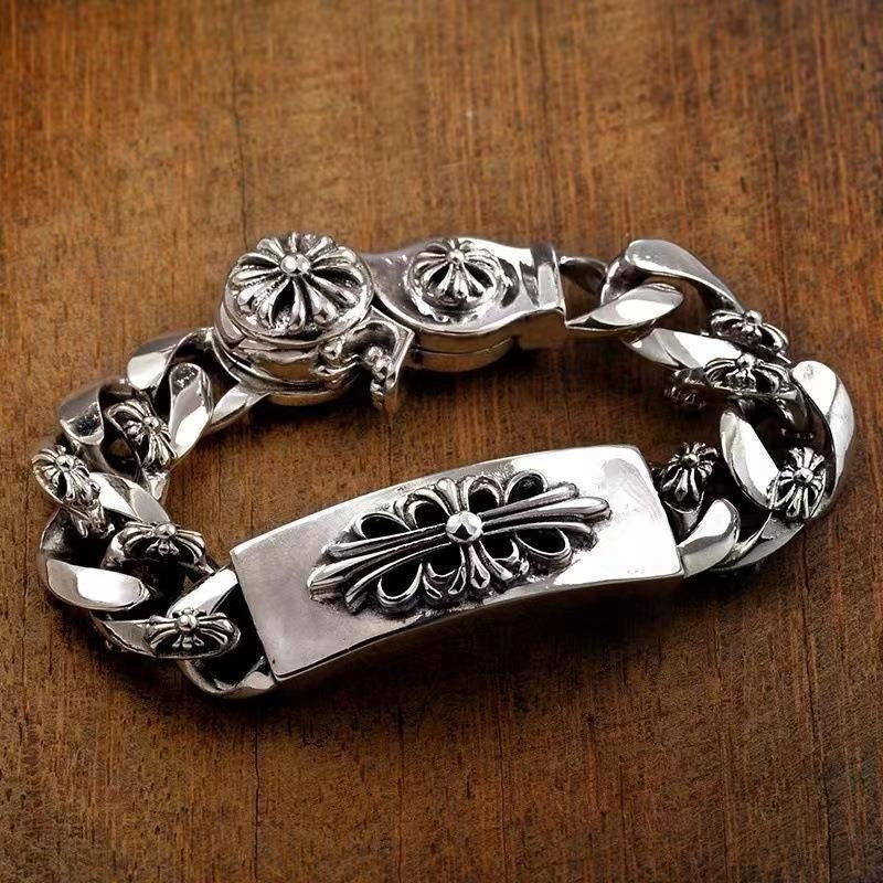 Martin Graham bracelet in polished metal-tone – side detail