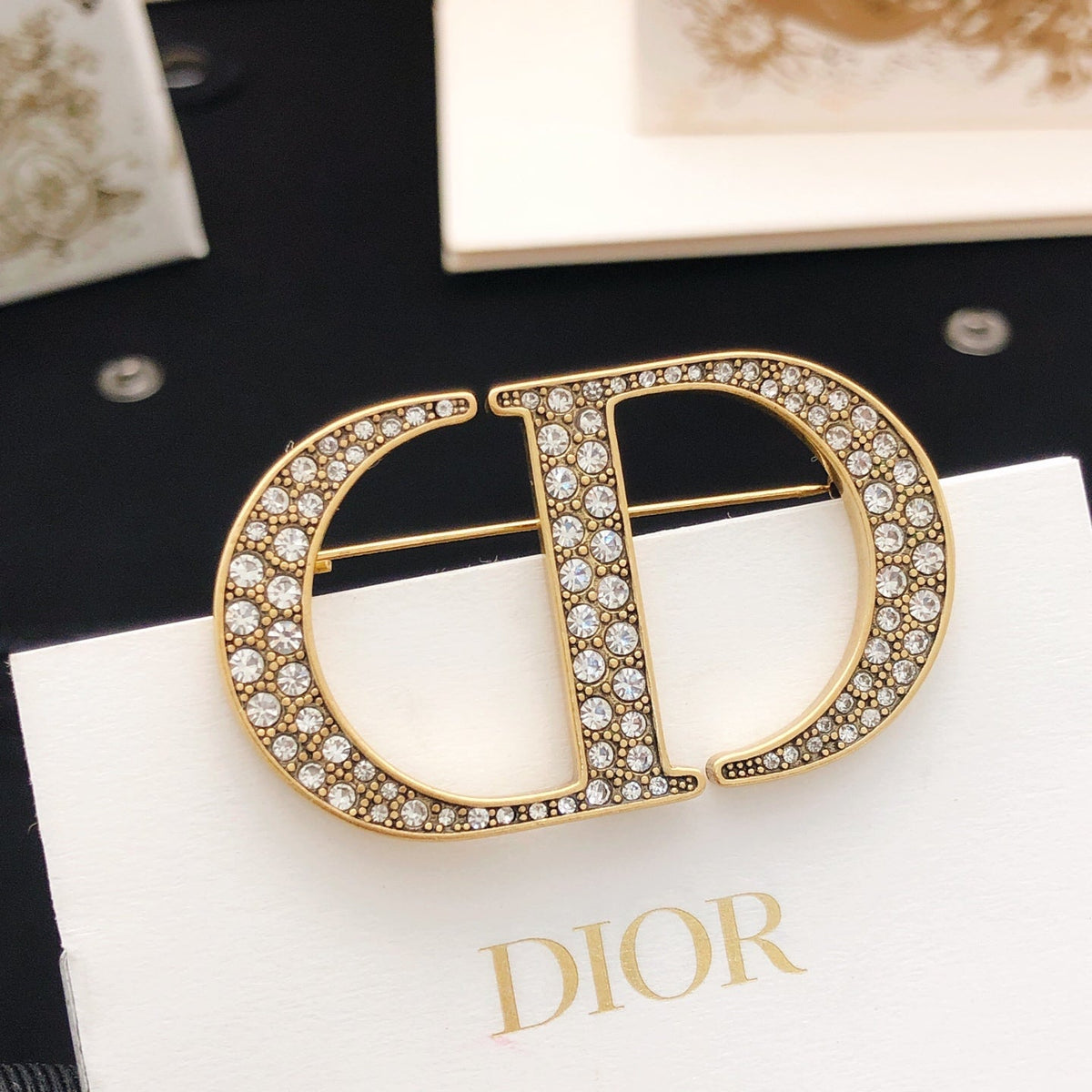 Martin Graham brooch in polished metal-tone – side detail
