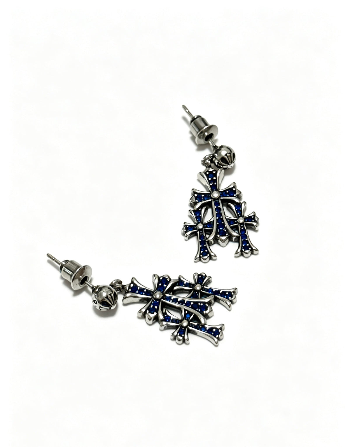 Martin Graham earrings in polished metal-tone – side detail