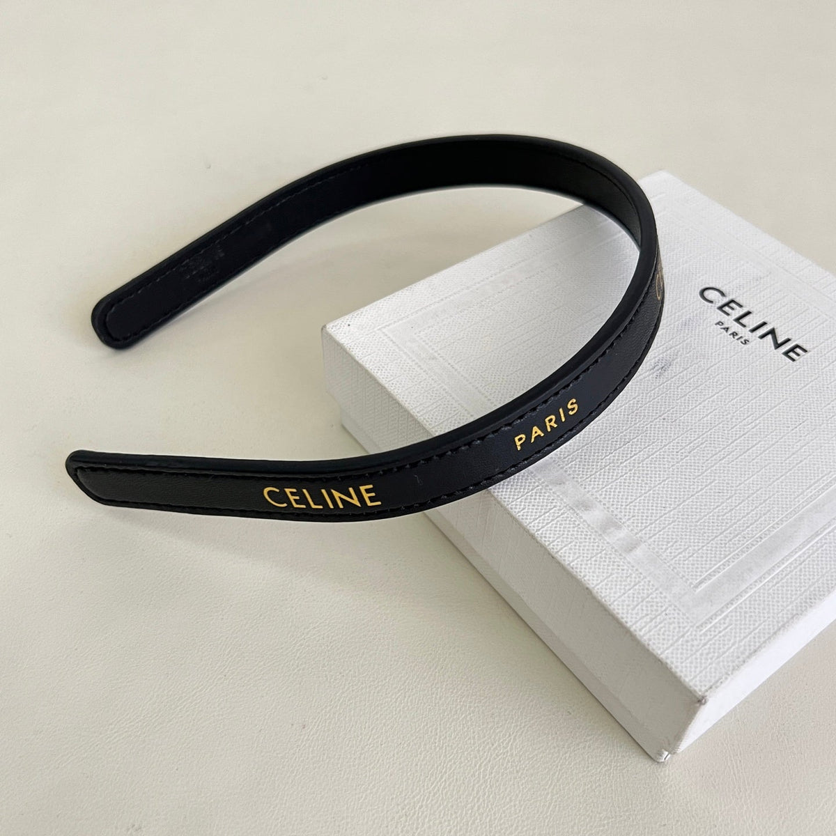 Signature Emblem Hair Tie Accessory – Design 02 side detail