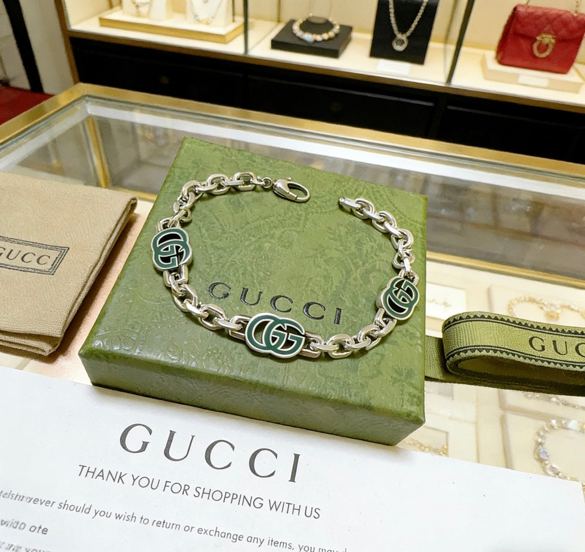 Martin Graham bracelet in polished metal-tone – side detail