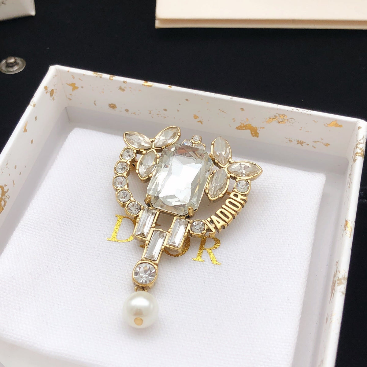 Martin Graham brooch in polished metal-tone – side detail