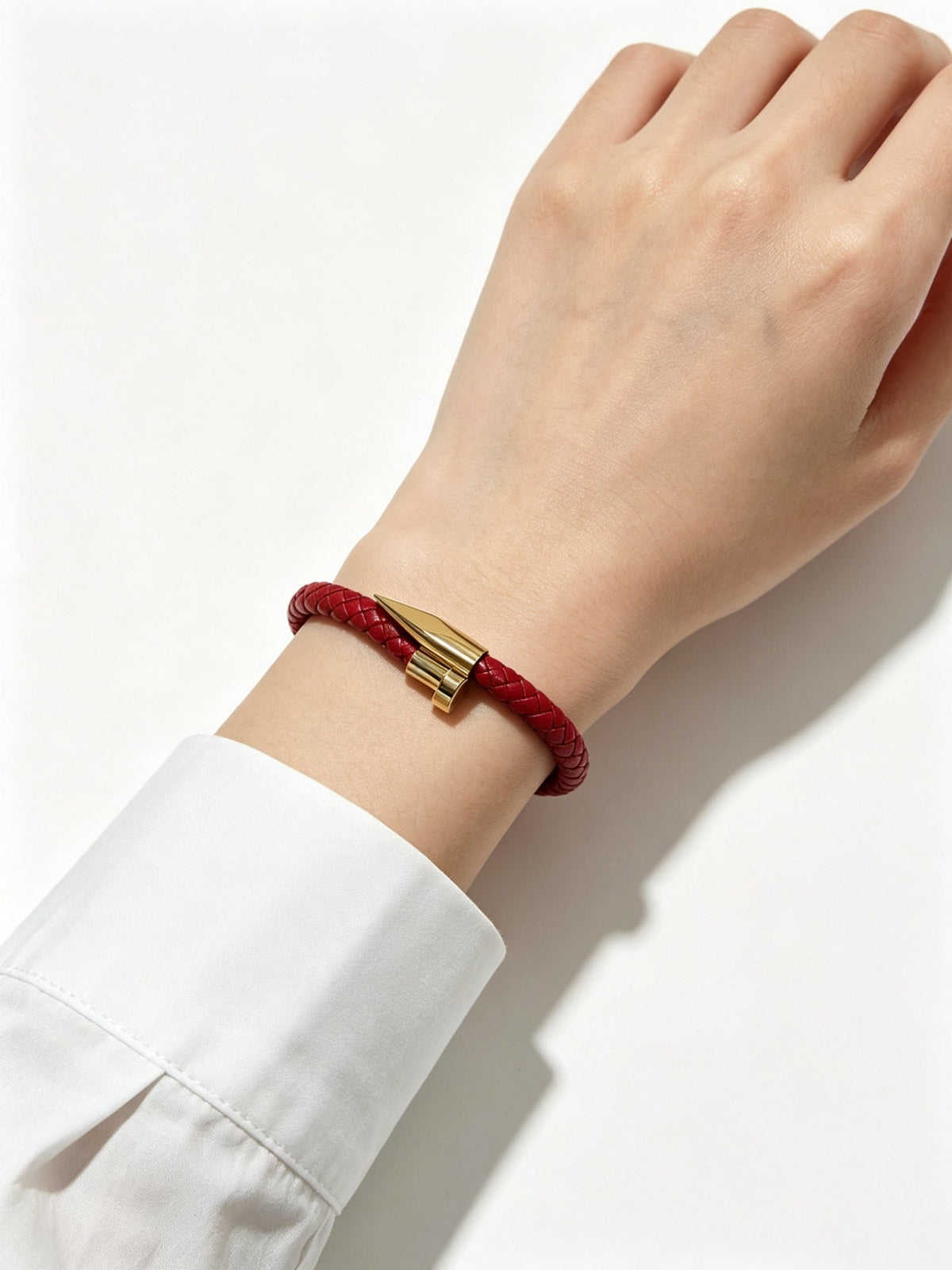 Martin Graham bracelet in polished metal-tone – side detail