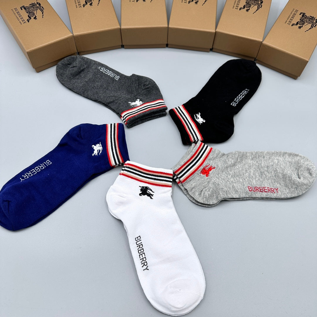 Burberry Stripe And Horse Ankle Socks - 5-Pair Set