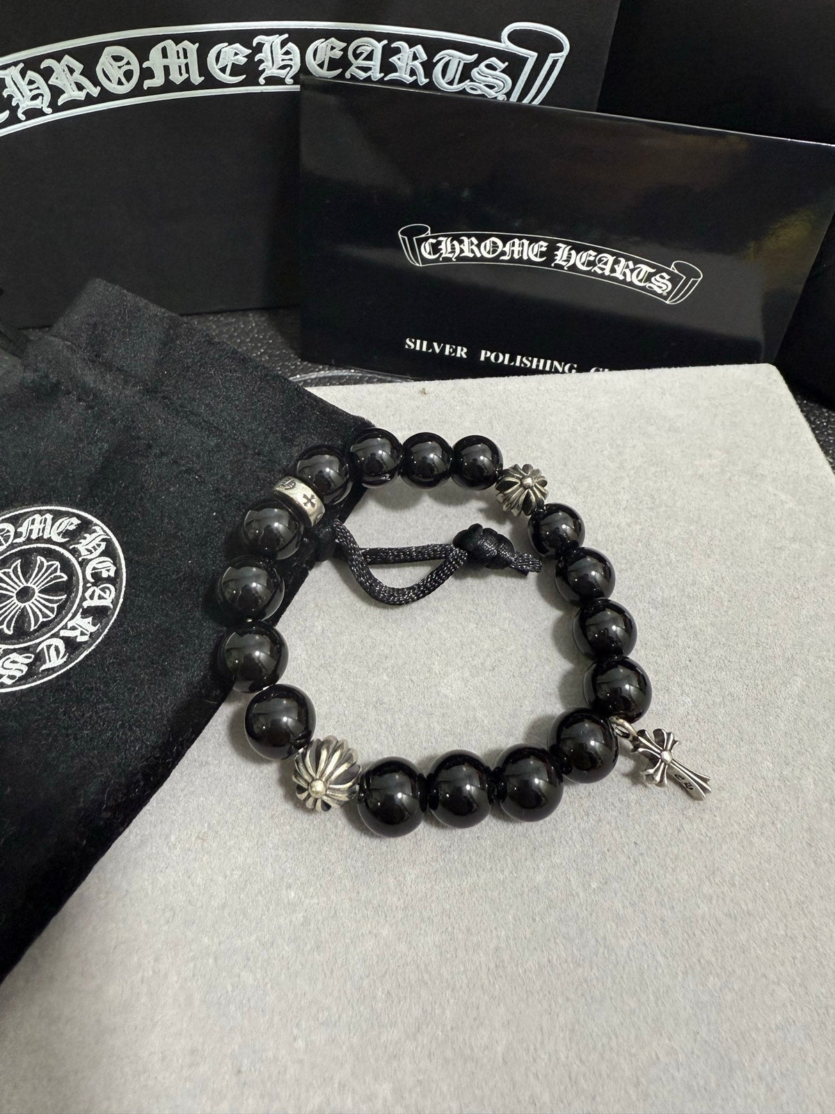 Martin Graham beaded bracelet in polished metal-tone – close-up detail