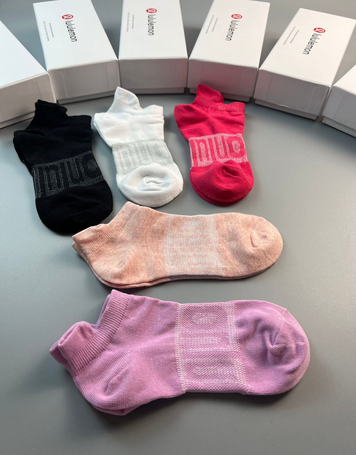 Lululemon Tonal Cuff Ankle Socks