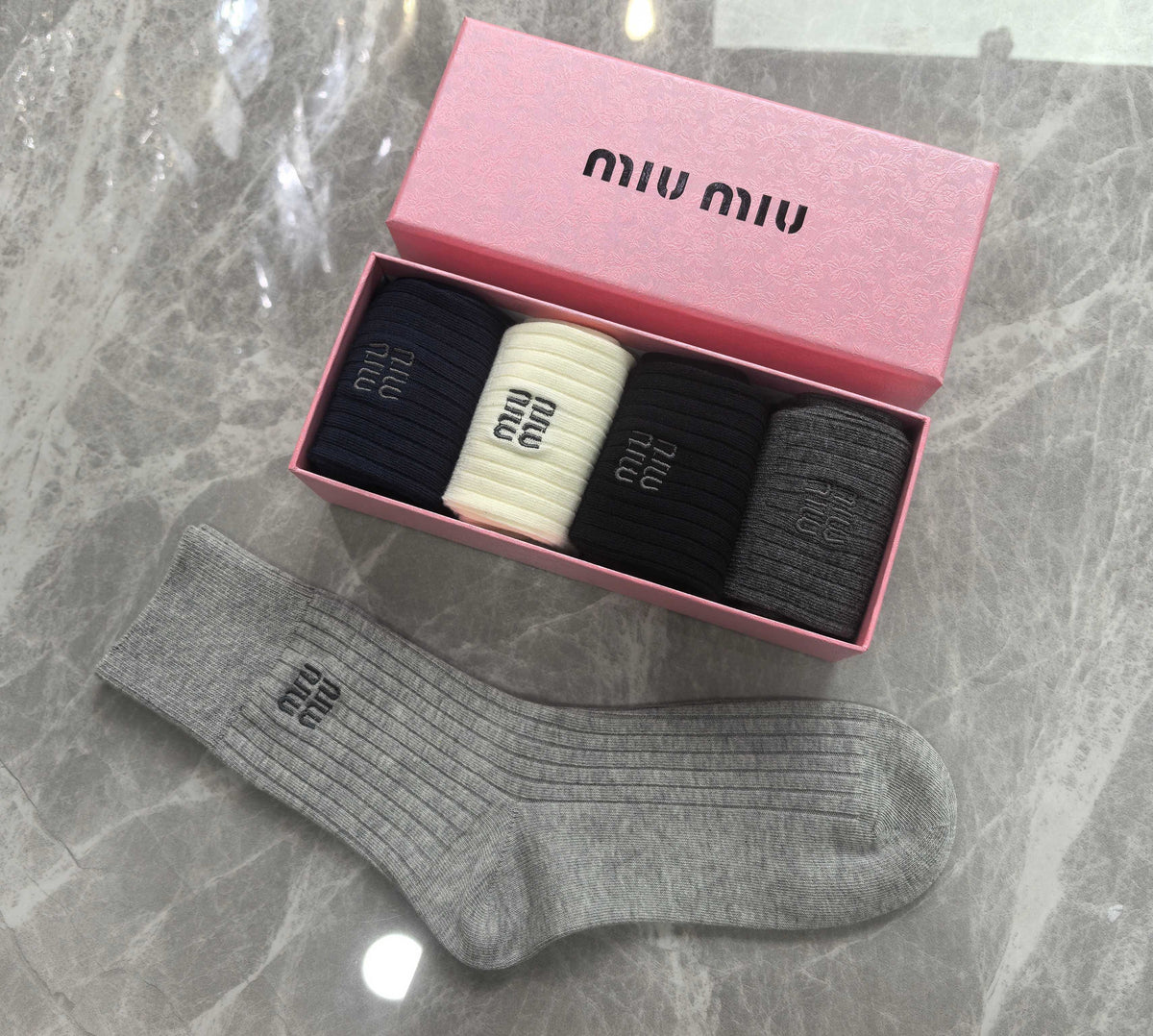 Miu Miu Restrained Wordmarks Crew Socks - 5-Pair Set