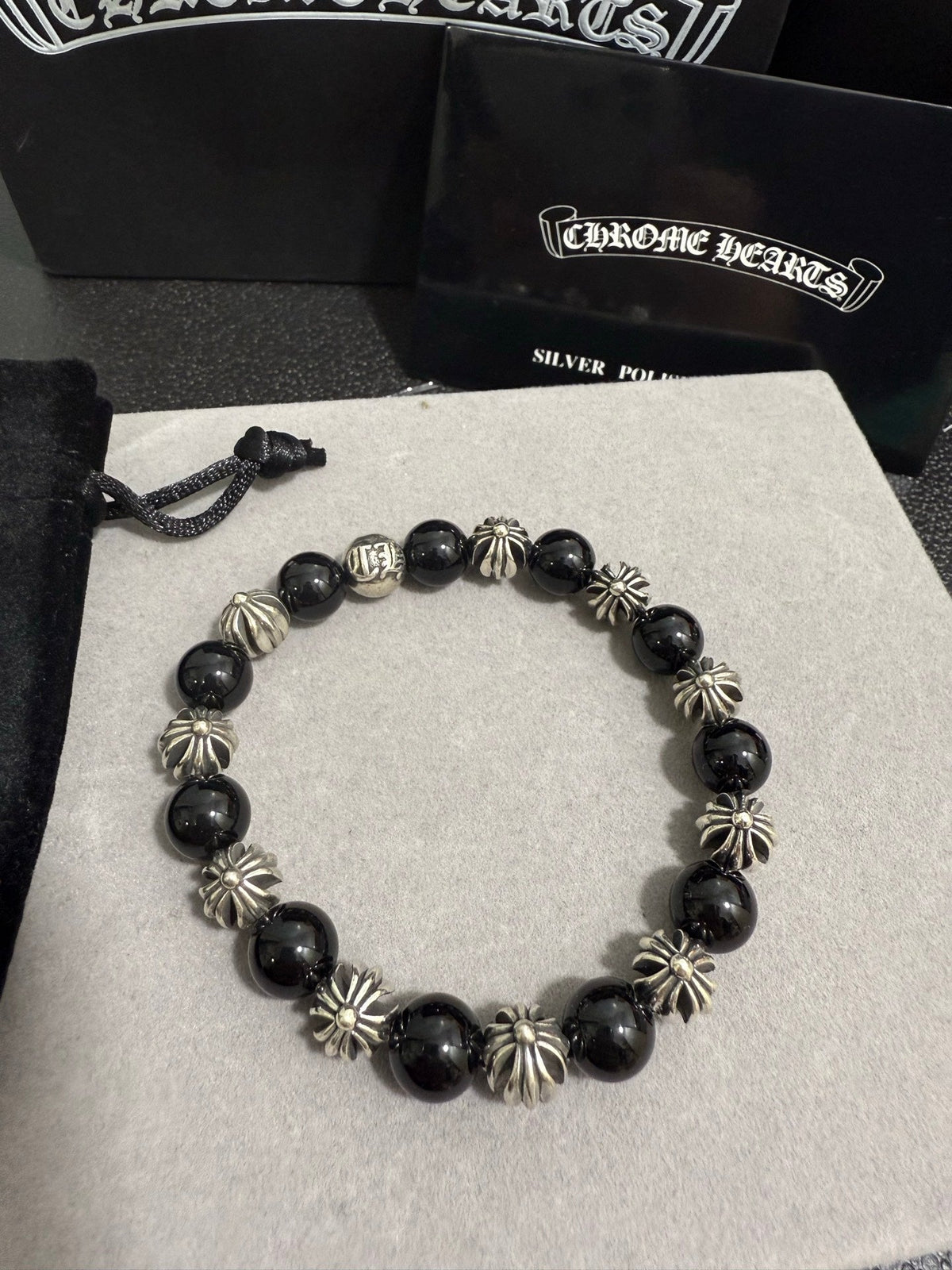 Martin Graham beaded bracelet in polished metal-tone – close-up detail