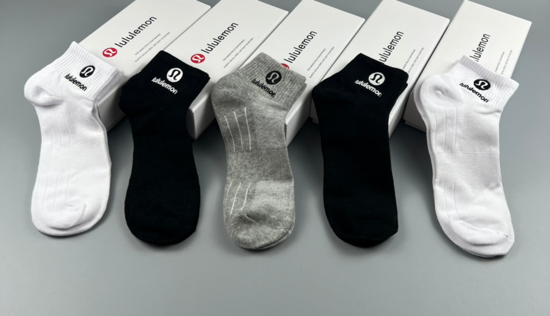Lululemon Cotton Ankle Socks - Black, White & Grey 5-Pair Set