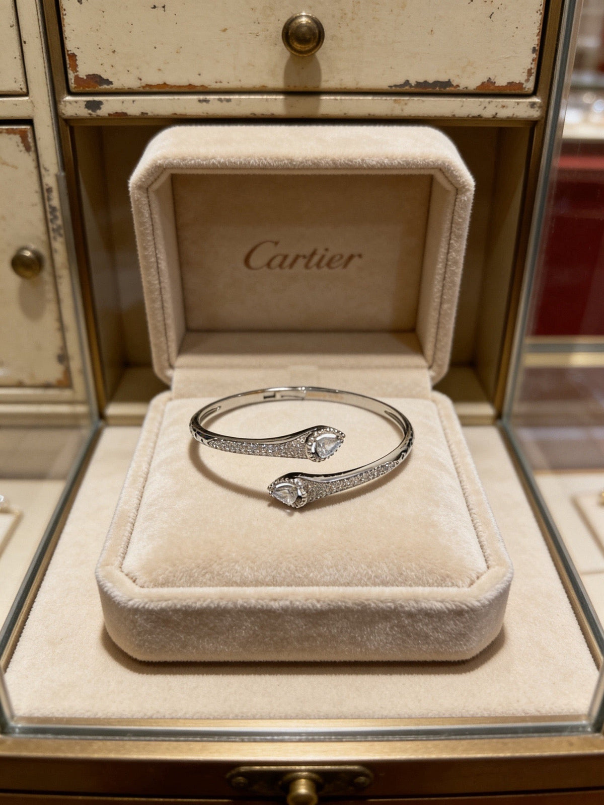 Martin Graham bracelet in polished metal-tone