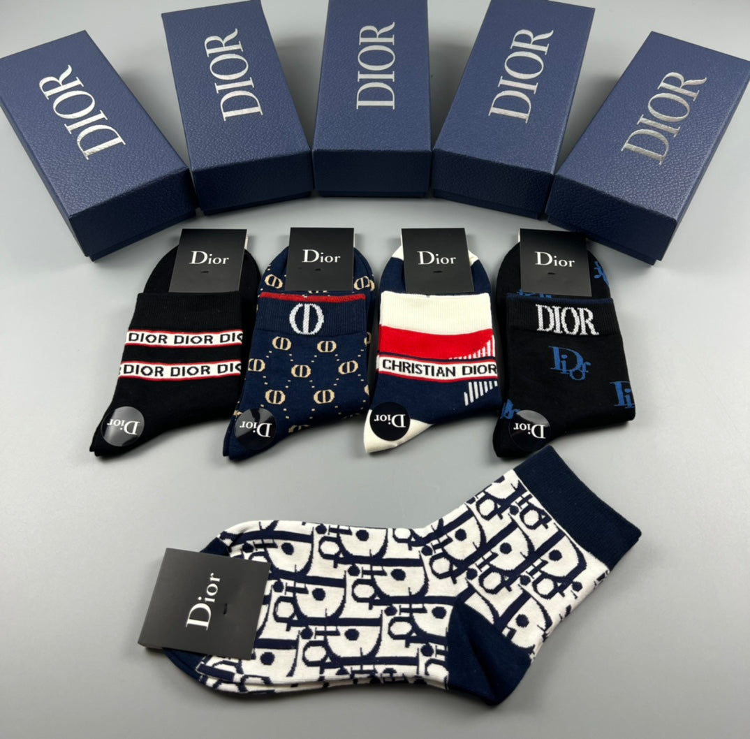 Dior Graphic Apparel - 5-Piece Box