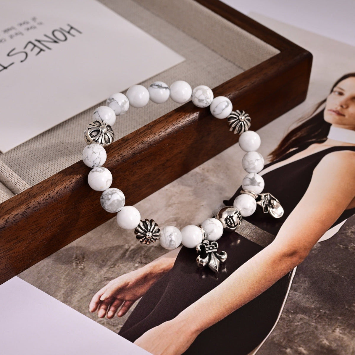 Martin Graham bracelet in polished metal-tone – close-up detail