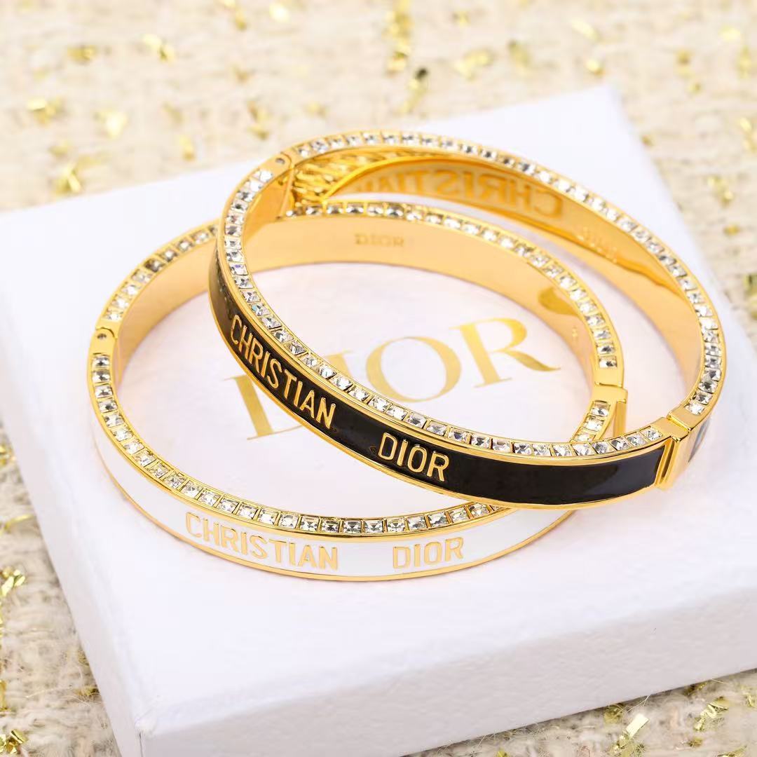 Martin Graham bracelet in polished metal-tone
