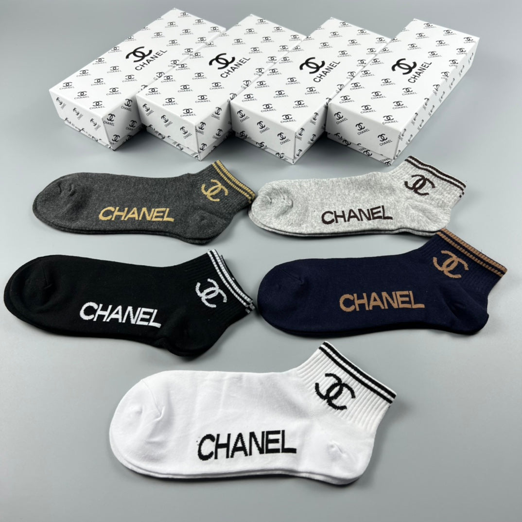 Chanel Emblem And Wordmark No-Show Socks - 5-Pair Set