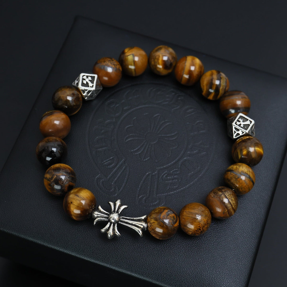 Martin Graham beaded bracelet in polished metal-tone – close-up detail