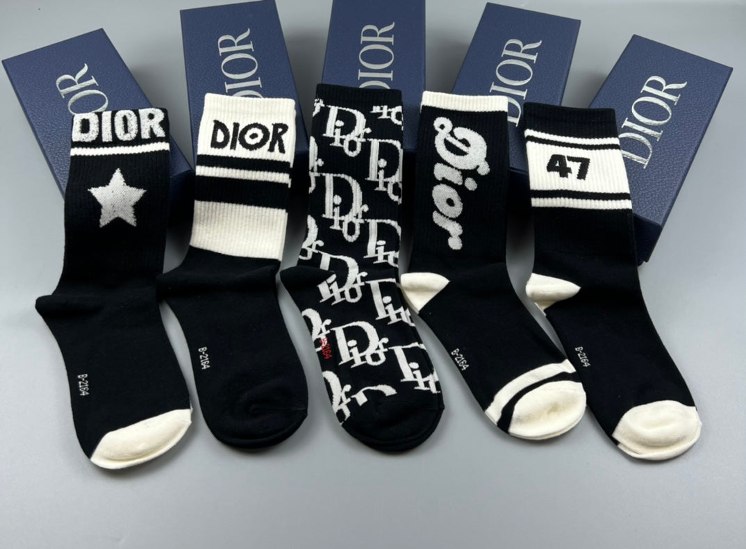 Dior Graphic Apparel - 5-Piece Box
