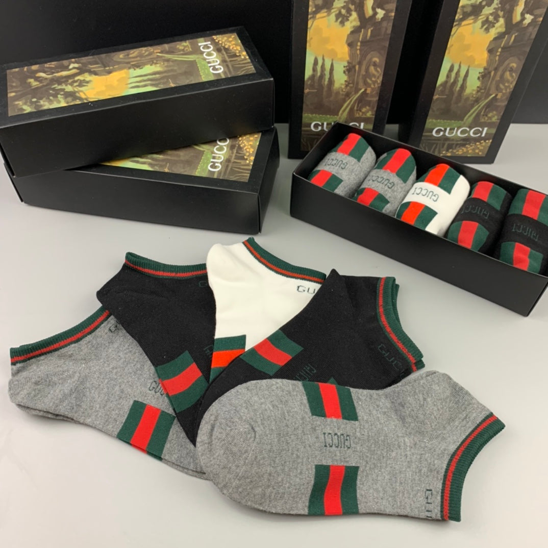 Gucci Cotton Red-And-Green Stripe Details Ankle Socks
